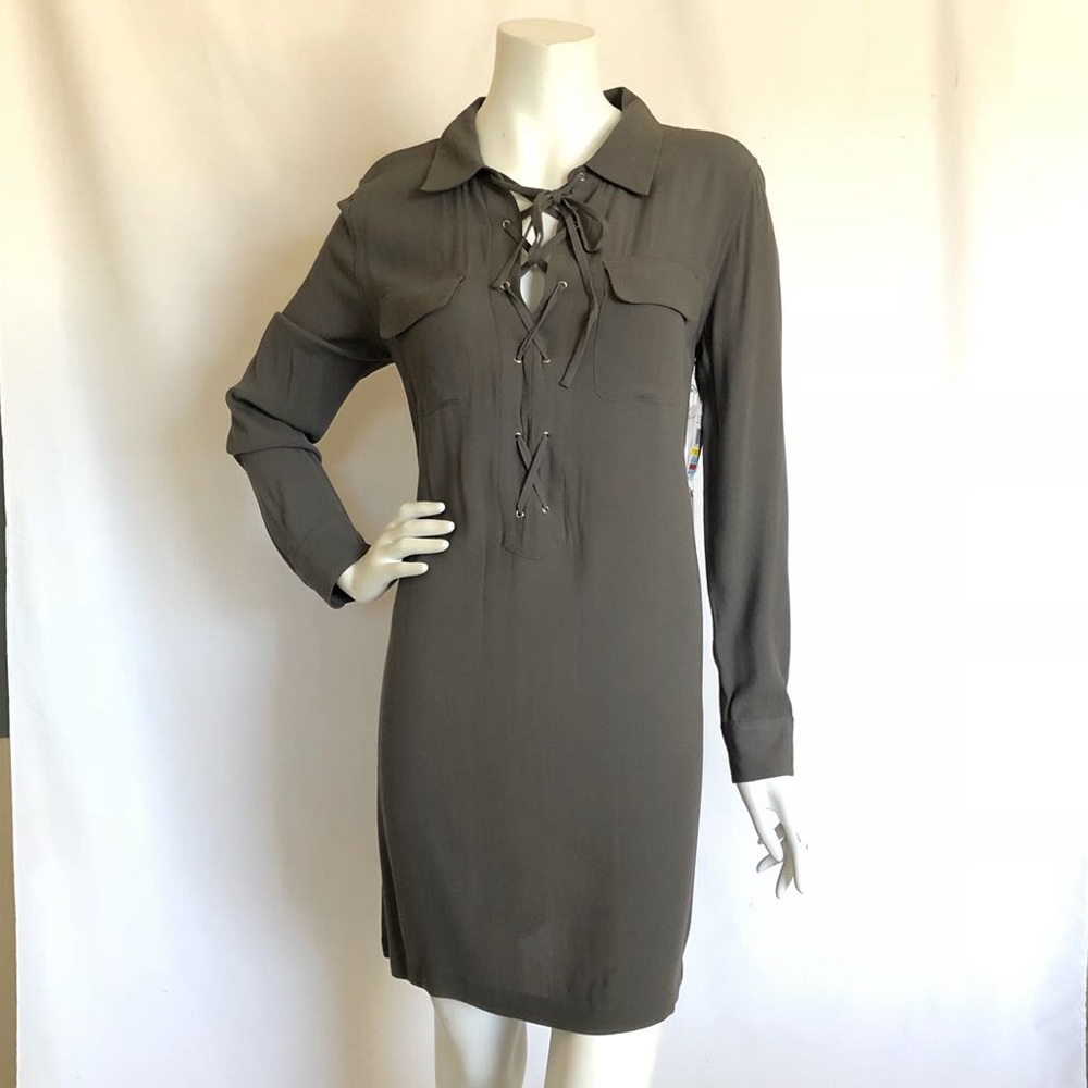 🔥SALE🔥1.State Long Sleeve Lace Up Shift Dress